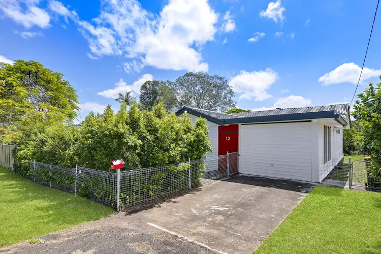 12 Hillcrest Ave, Nambour QLD 4560
