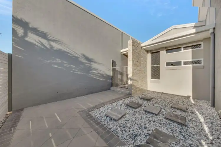 Second view of Homely house listing, 100 Penda Ave, New Auckland QLD 4680