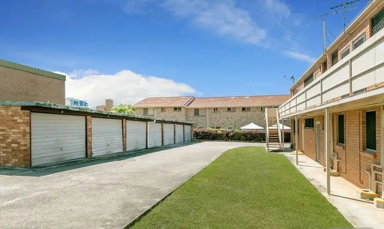 Main view of Homely unit listing, 2/14-16 Meredith St, Redcliffe QLD 4020