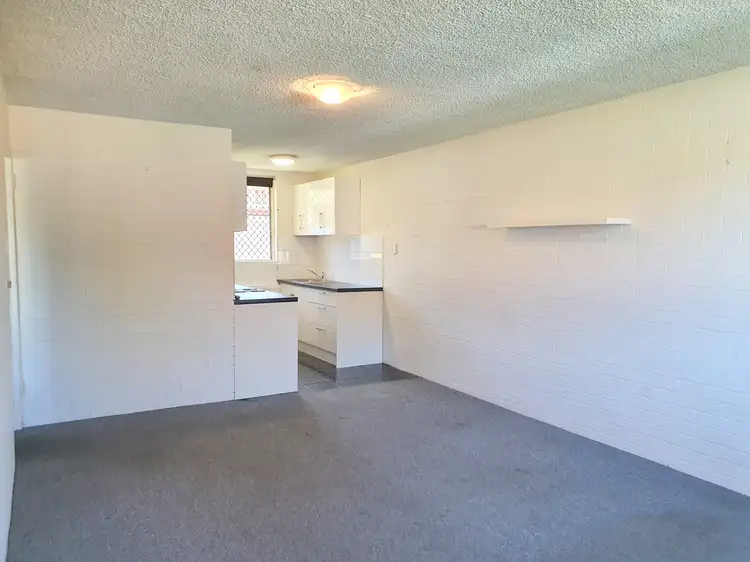 Fourth view of Homely unit listing, 2/14-16 Meredith St, Redcliffe QLD 4020