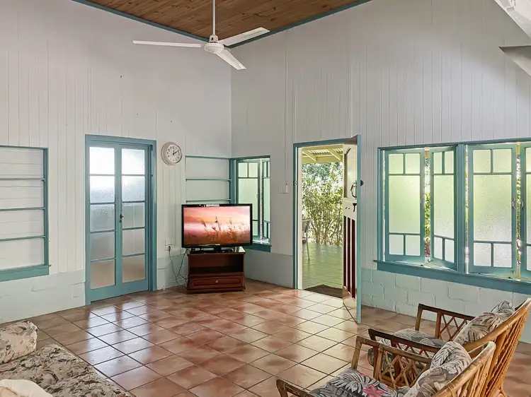 Sixth view of Homely house listing, 4 Rheuben Tce, Arcadia QLD 4819