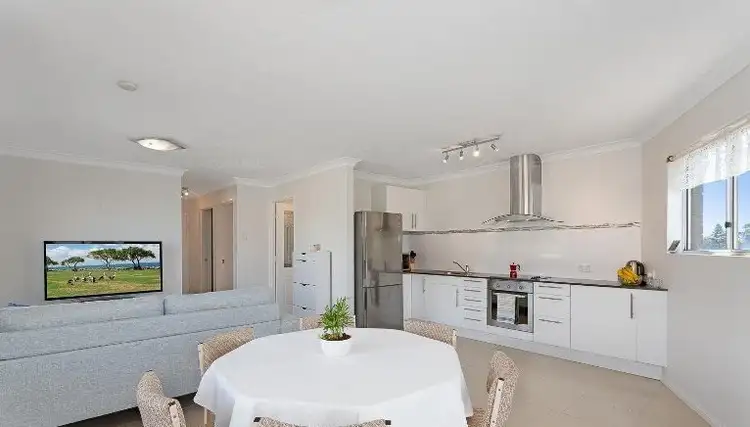 Sixth view of Homely unit listing, Unit 2/102 Hornibrook Esp, Clontarf QLD 4019