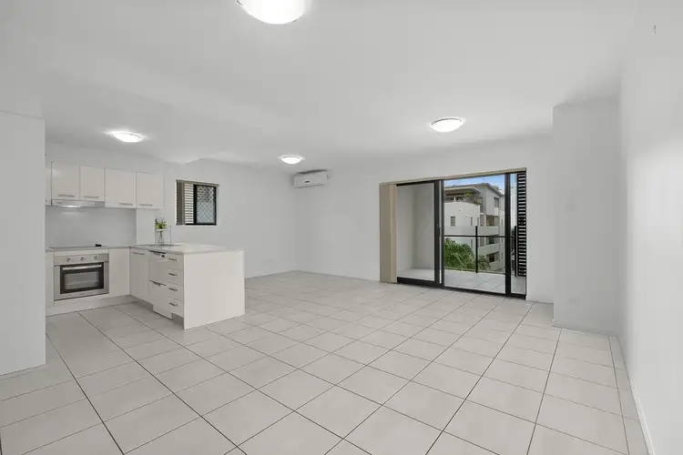 Main view of Homely apartment listing, 11/44 Cordelia St, South Brisbane QLD 4101