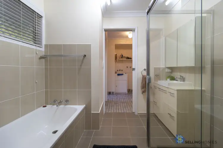 Fifth view of Homely house listing, 3 Gill Ct, Bundamba QLD 4304