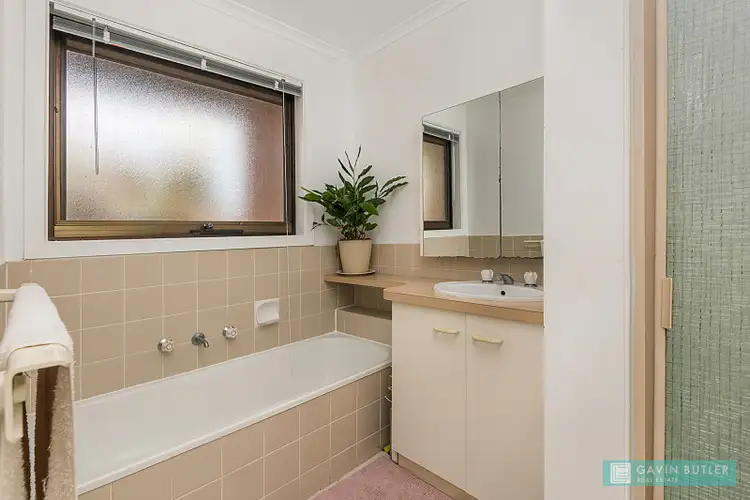 Fifth view of Homely house listing, 17 William Dr, Kangaroo Flat VIC 3555