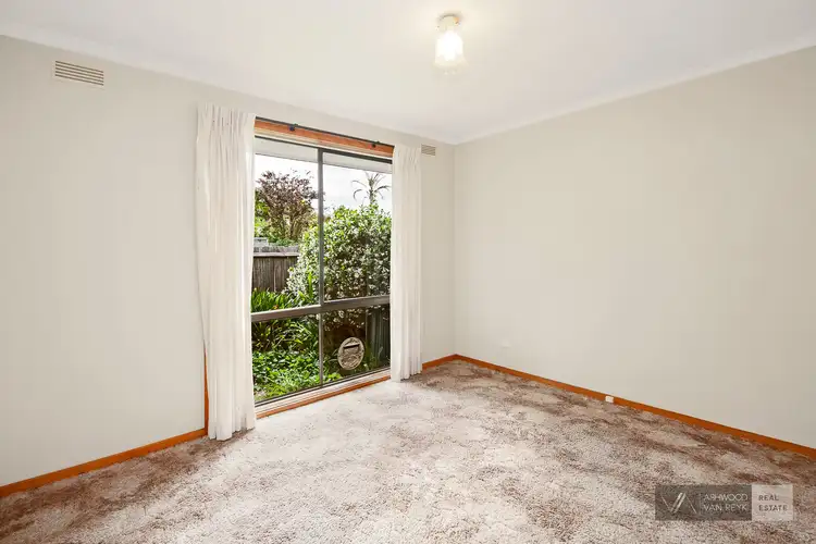 Seventh view of Homely unit listing, Unit 4/1-7 Jefferson St, Bairnsdale VIC 3875