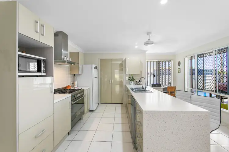 Sixth view of Homely house listing, 2 Sun Court, Banksia Beach QLD 4507