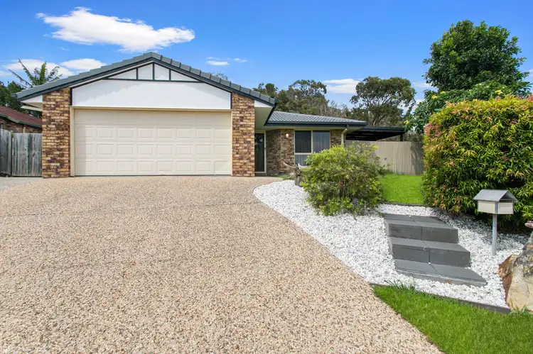 159 Bestmann Rd E, Sandstone Point QLD 4511