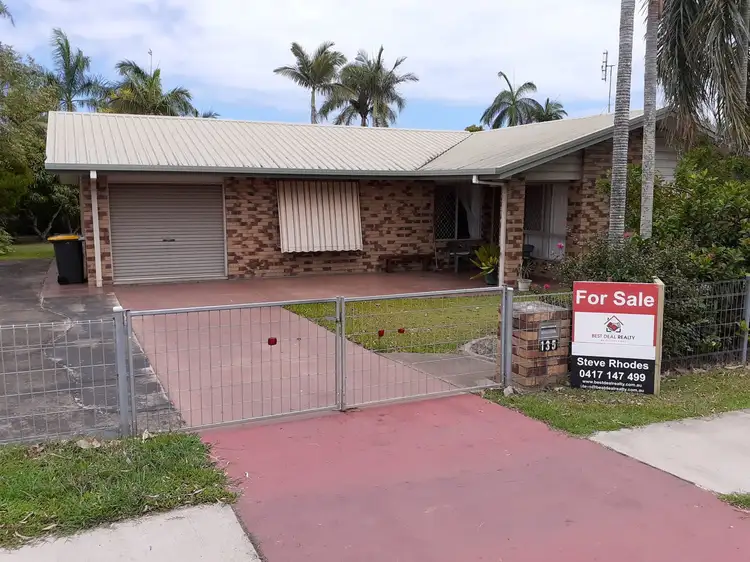 135 Elizabeth St, Urangan QLD 4655