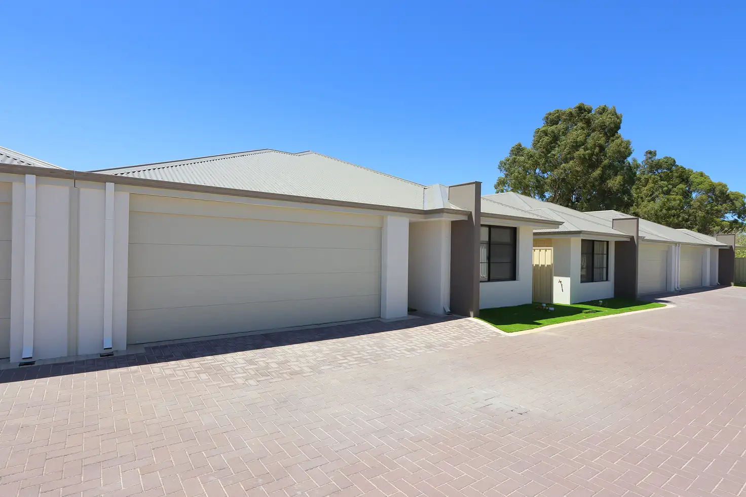 Main view of Homely unit listing, 2/27 Weston St, Maddington WA 6109