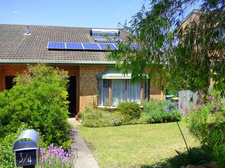 3/4 Wellings Ct, Eden NSW 2551