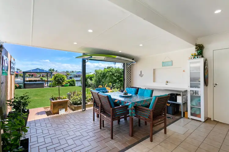 Seventh view of Homely semi-detached listing, Unit 2/18 Hoya Crescent, Bongaree QLD 4507