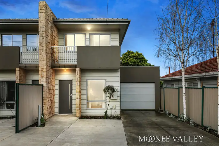 38 Military Rd, Avondale Heights VIC 3034