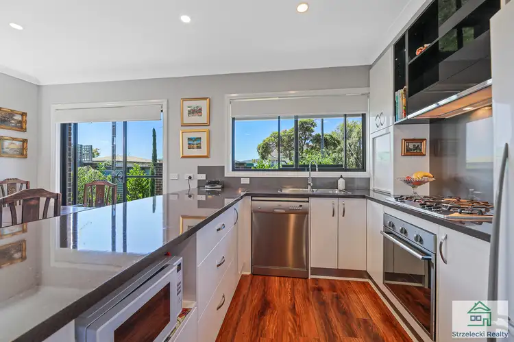 Second view of Homely townhouse listing, 19 Murray St, Trafalgar VIC 3824