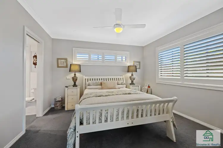 Fourth view of Homely townhouse listing, 19 Murray St, Trafalgar VIC 3824