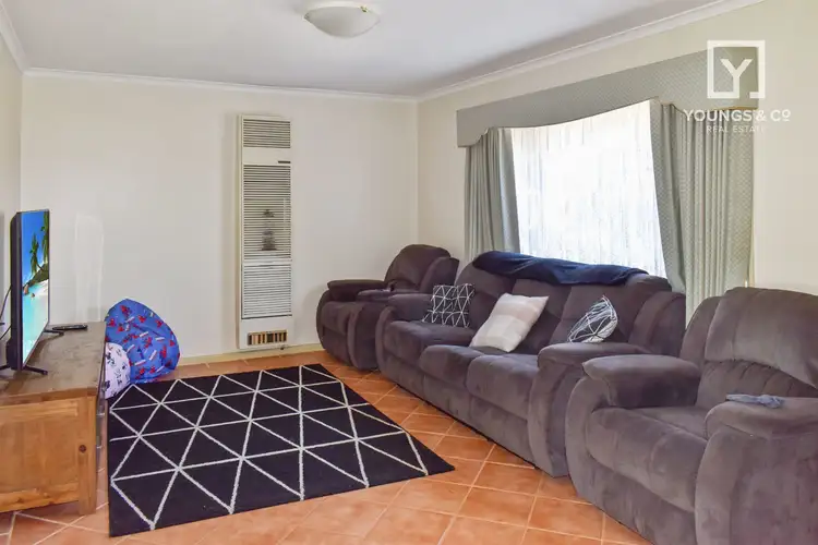 Second view of Homely house listing, 3 Hawking Ct, Mooroopna VIC 3629