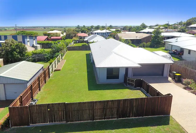 54 Linden Cres, Qunaba QLD 4670