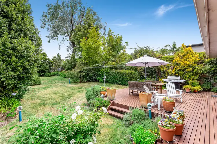 20 Tatong Rd, Brighton East VIC 3187
