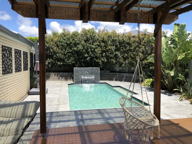 15 Higgins Pl, Cumbalum NSW 2478