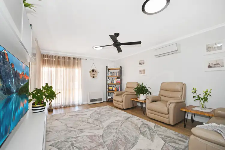 Second view of Homely house listing, Unit 1/188 Main St, Stawell VIC 3380