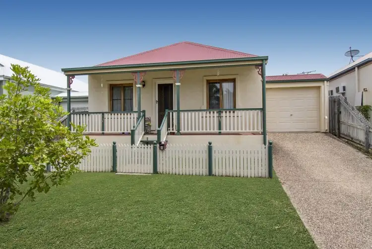 5 Azure Ct, Douglas QLD 4814