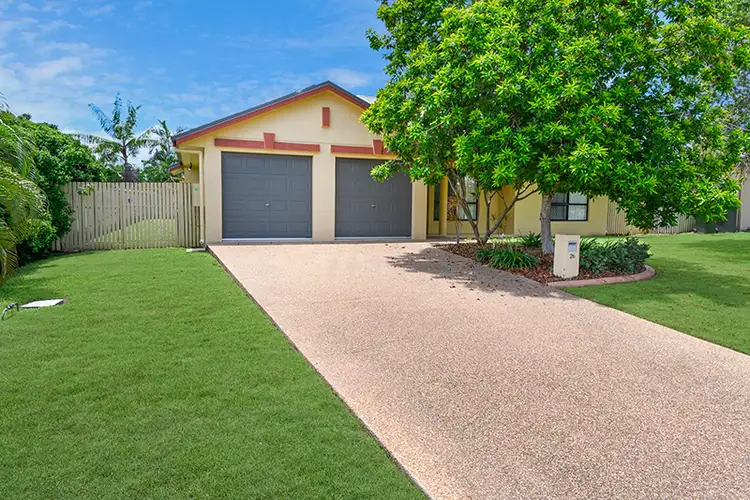 26 Woodwark Dr, Bushland Beach QLD 4818
