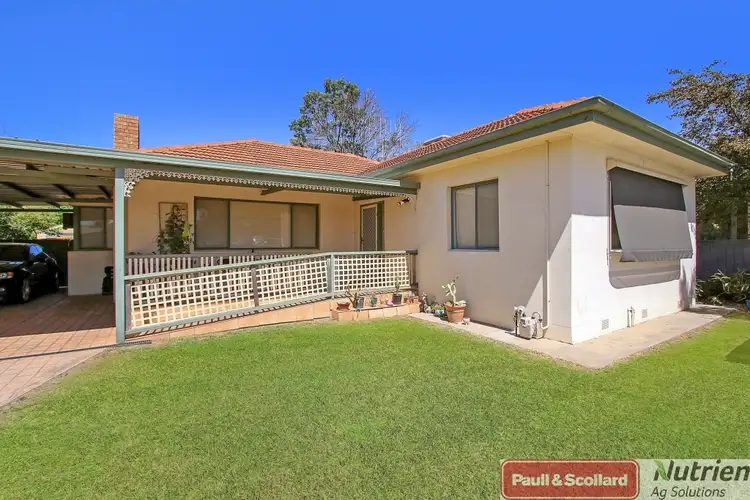 992 Calimo St, North Albury NSW 2640