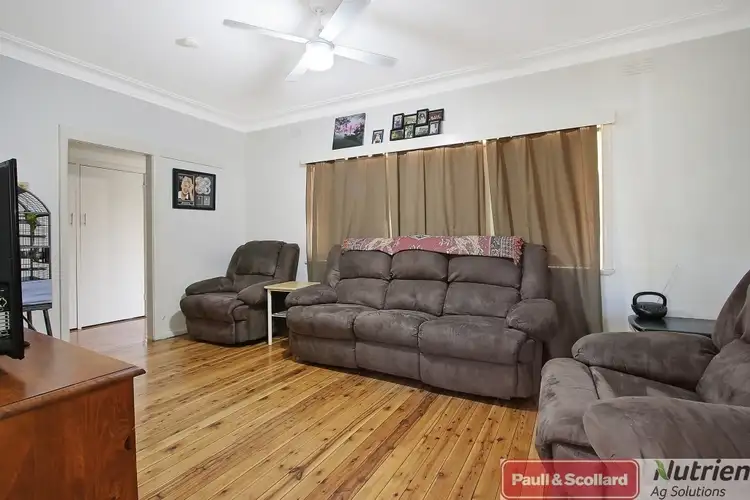 Fourth view of Homely house listing, 992 Calimo St, North Albury NSW 2640