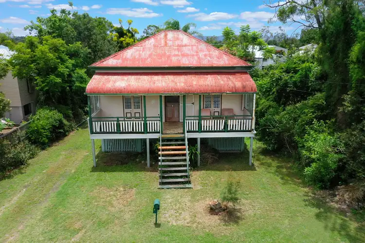 8 Joyce St, East Ipswich QLD 4305