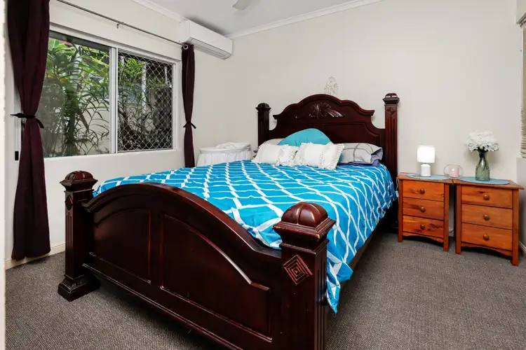 Fifth view of Homely unit listing, Unit 8/5-15 Mcgregor St, Mooroobool QLD 4870