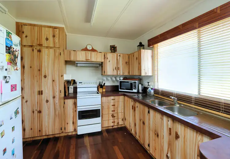 Fourth view of Homely house listing, 12 Barellan Pde, Qunaba QLD 4670