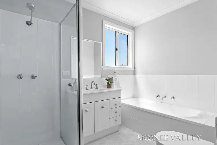 Sixth view of Homely townhouse listing, 7/9B Weyburn Place, Avondale Heights VIC 3034