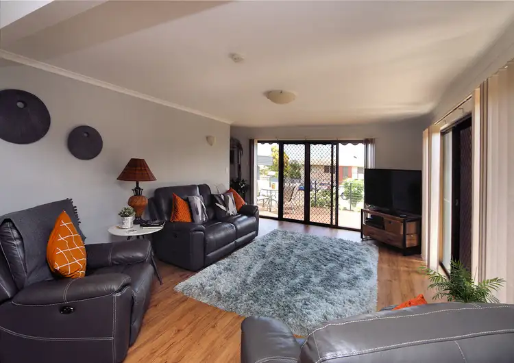 Sixth view of Homely house listing, 11 Meghan Cres, Qunaba QLD 4670