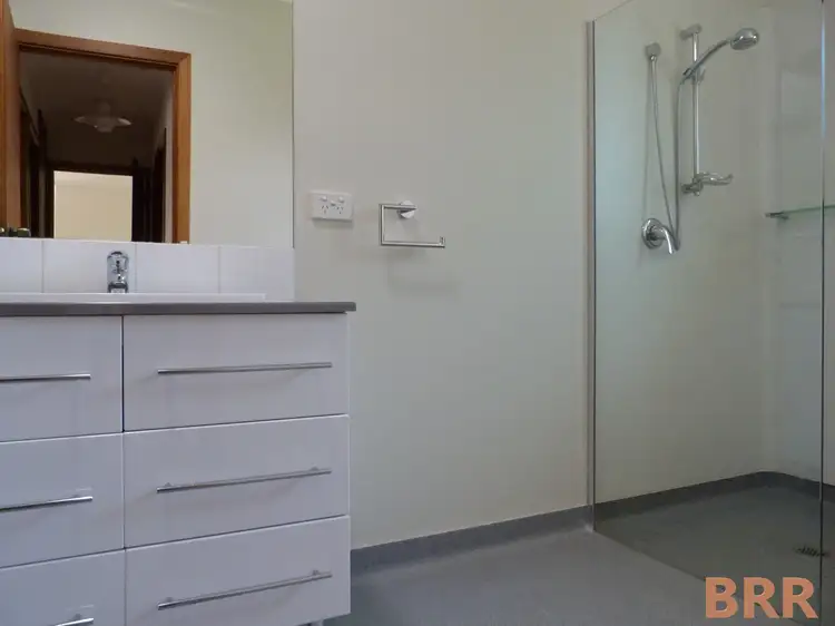 Fifth view of Homely unit listing, Unit 1/28 Charles St, Benalla VIC 3672