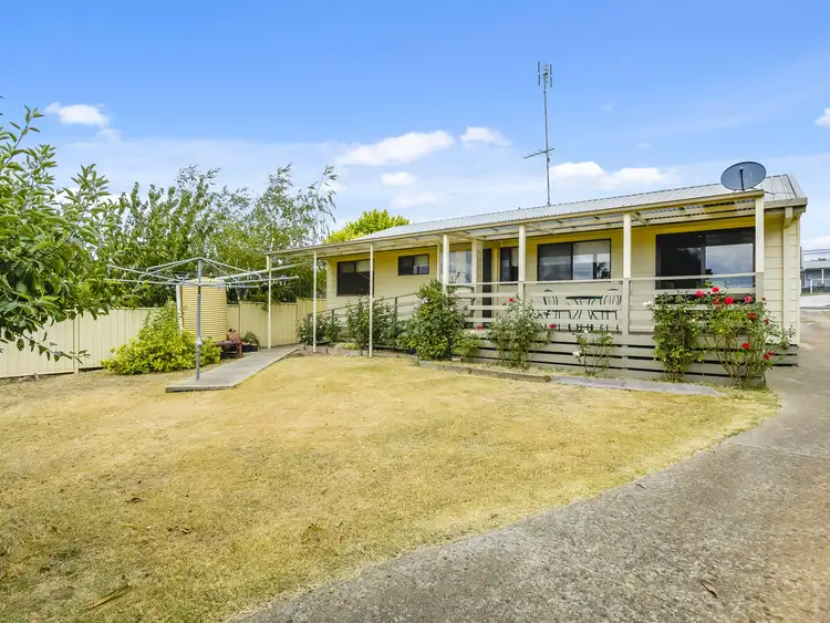Third view of Homely house listing, 6 Dundas St, Lancefield VIC 3435