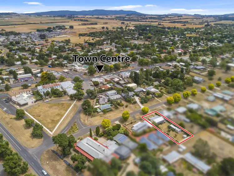 Fourth view of Homely house listing, 6 Dundas St, Lancefield VIC 3435