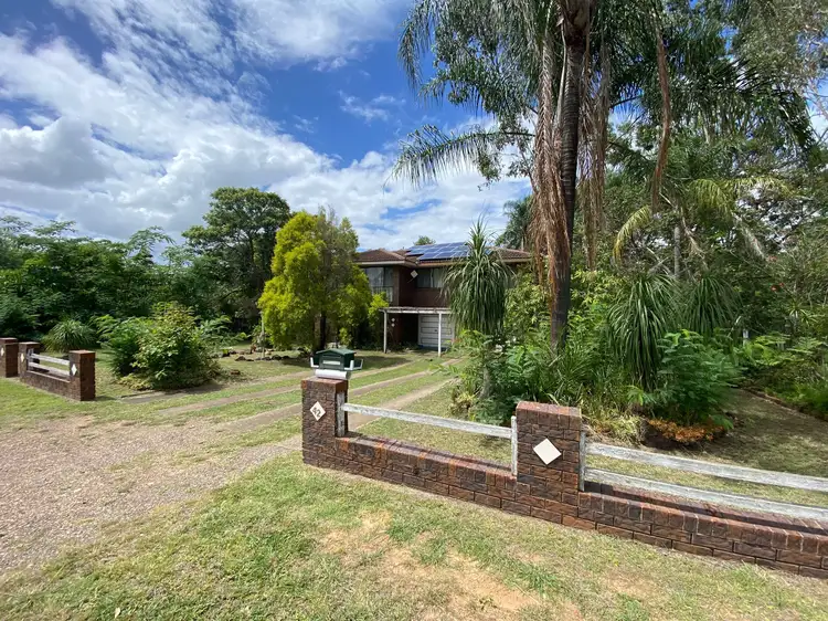 42 Elm Rd, Walloon QLD 4306