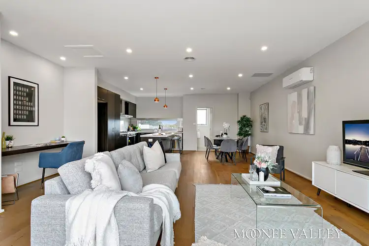 2/4-8 Military Road, Avondale Heights VIC 3034