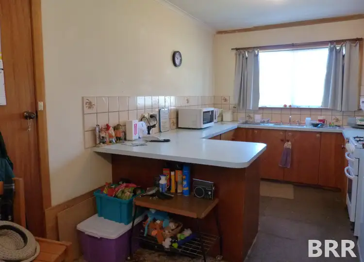 Third view of Homely house listing, 10 Robinson Ct, Benalla VIC 3672
