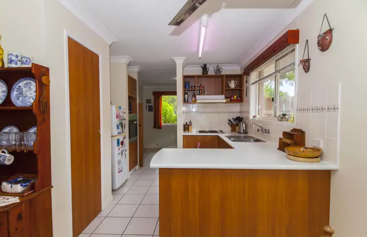 Second view of Homely house listing, 50 Lenthall St, Aldershot QLD 4650