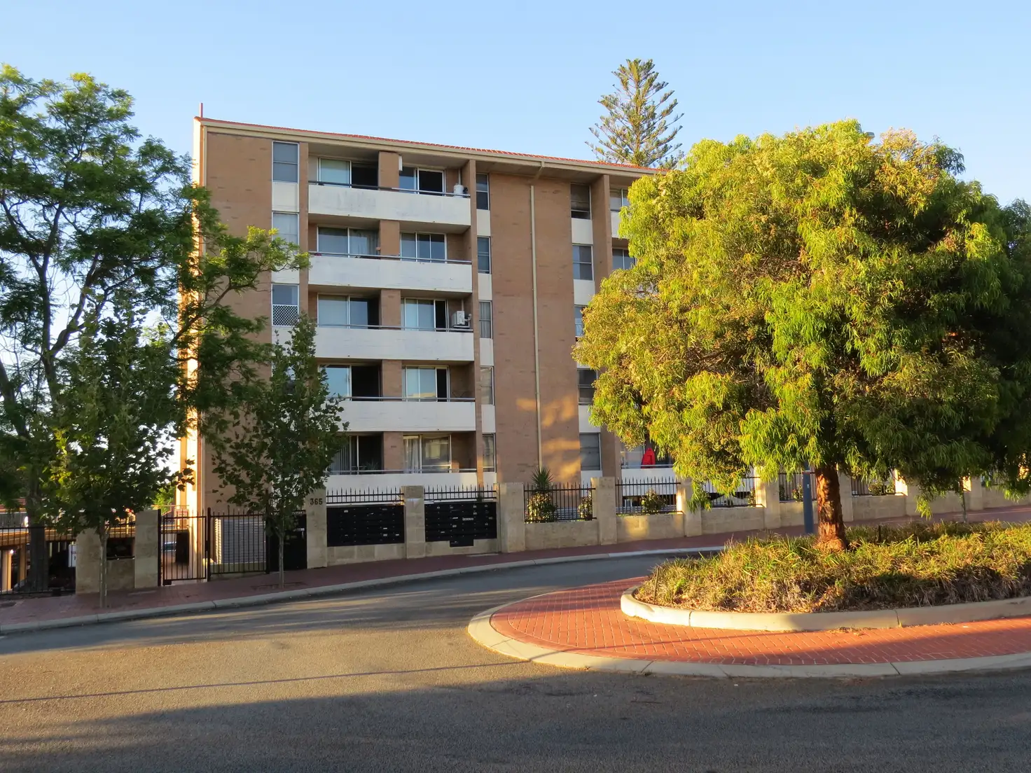 Main view of Homely apartment listing, Unit 4/365 Cambridge St, Wembley WA 6014