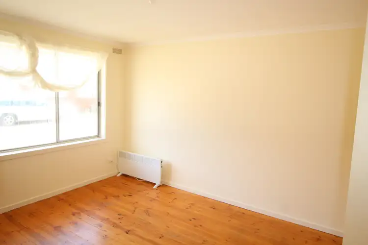 Seventh view of Homely unit listing, Unit 9/35 Albion St, Sebastopol VIC 3356