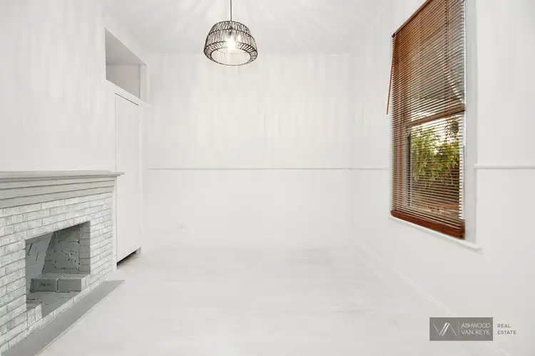 Fifth view of Homely house listing, 102 Pearson St, Bairnsdale VIC 3875
