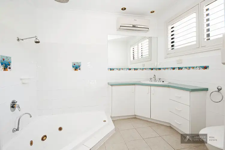 Seventh view of Homely house listing, 36 Riley St, Bairnsdale VIC 3875