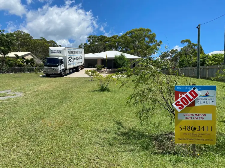 96 Endeavour Dr, Cooloola Cove QLD 4580