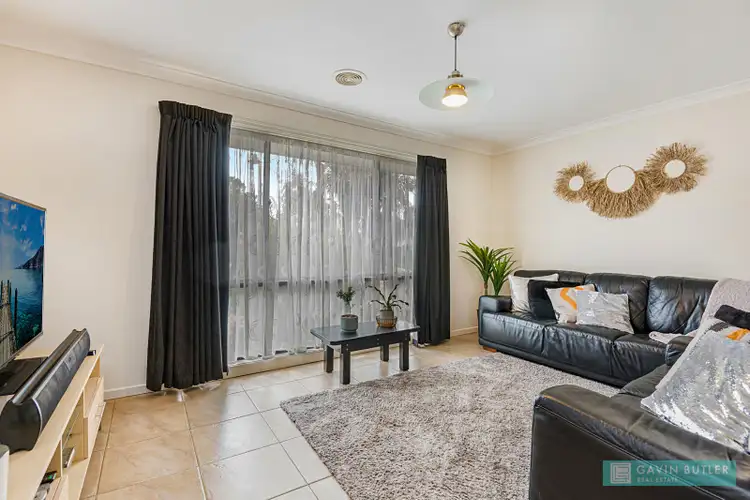 Fifth view of Homely house listing, 3 Alexander Cl, Strathfieldsaye VIC 3551