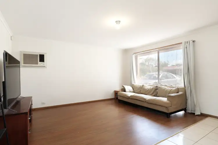 Fifth view of Homely house listing, 8 Numering Ct, Kurunjang VIC 3337