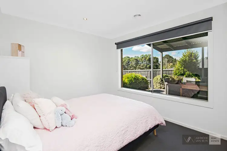 Seventh view of Homely house listing, 10 Cormorant Cl, Bairnsdale VIC 3875