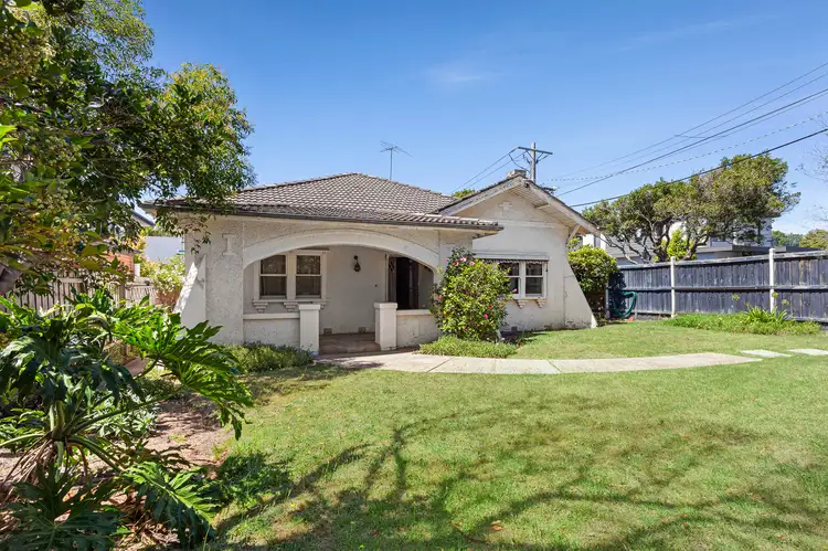 343 Nepean Hwy, Brighton East VIC 3187