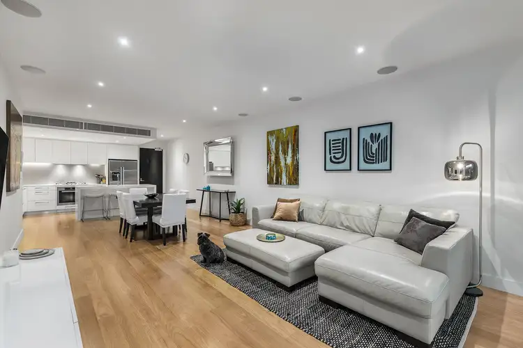 8/25 Wilson St, Brighton VIC 3186